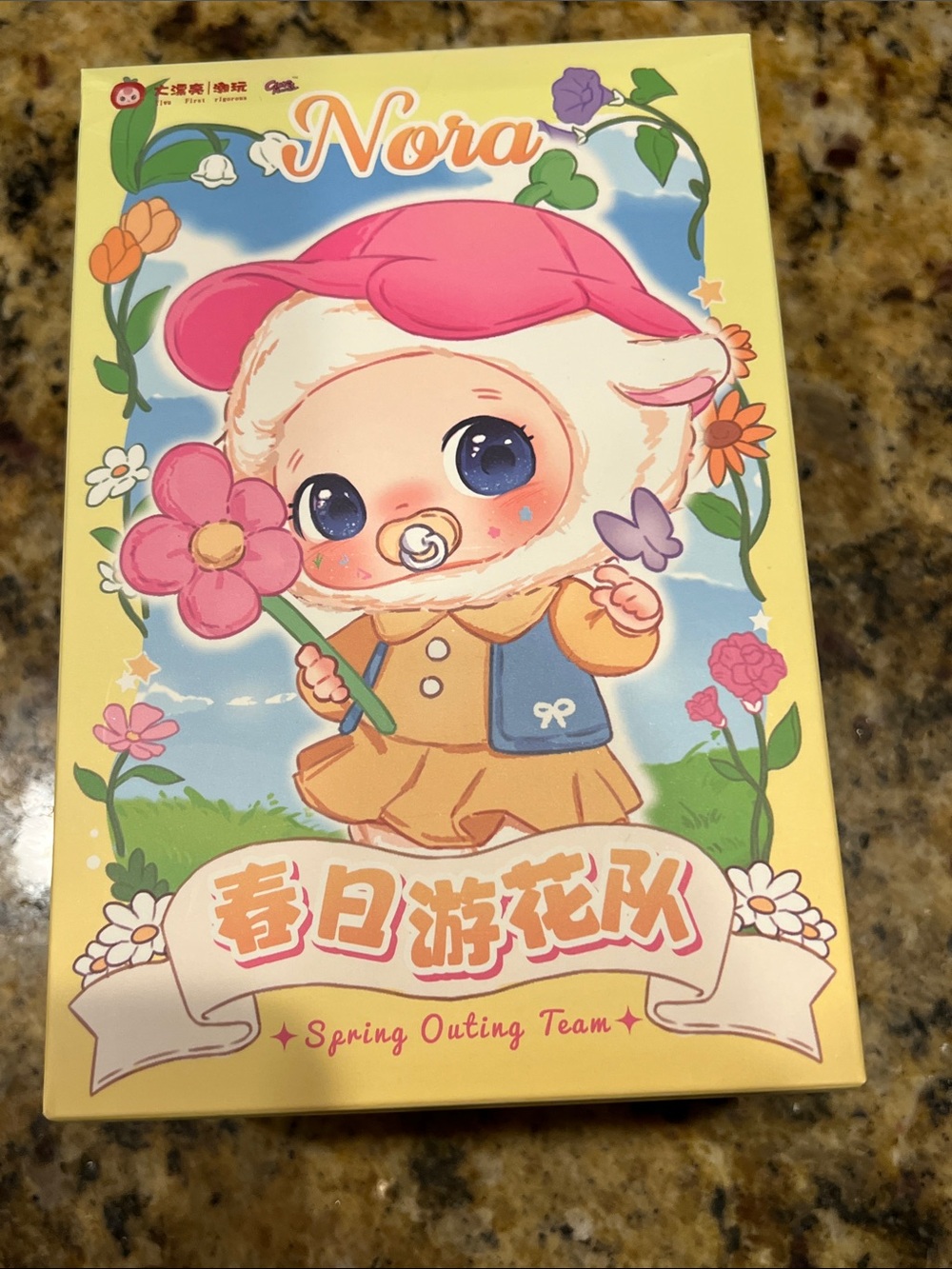 Nora Spring Outing Team Plush blind box NIB